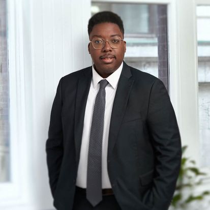 Ricardo Souvenir - Conseiller-analyste